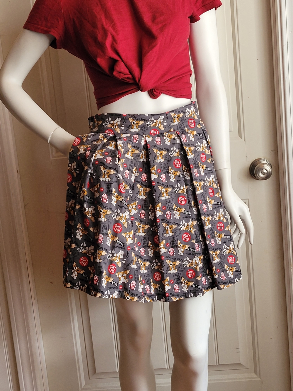 Grimlins Gray Novelty Pleated Mini Skirt S